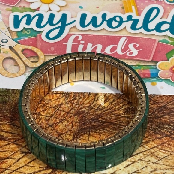 Jewelry - Vintage Malachite Stainless Steel Expansion Band Bracelet